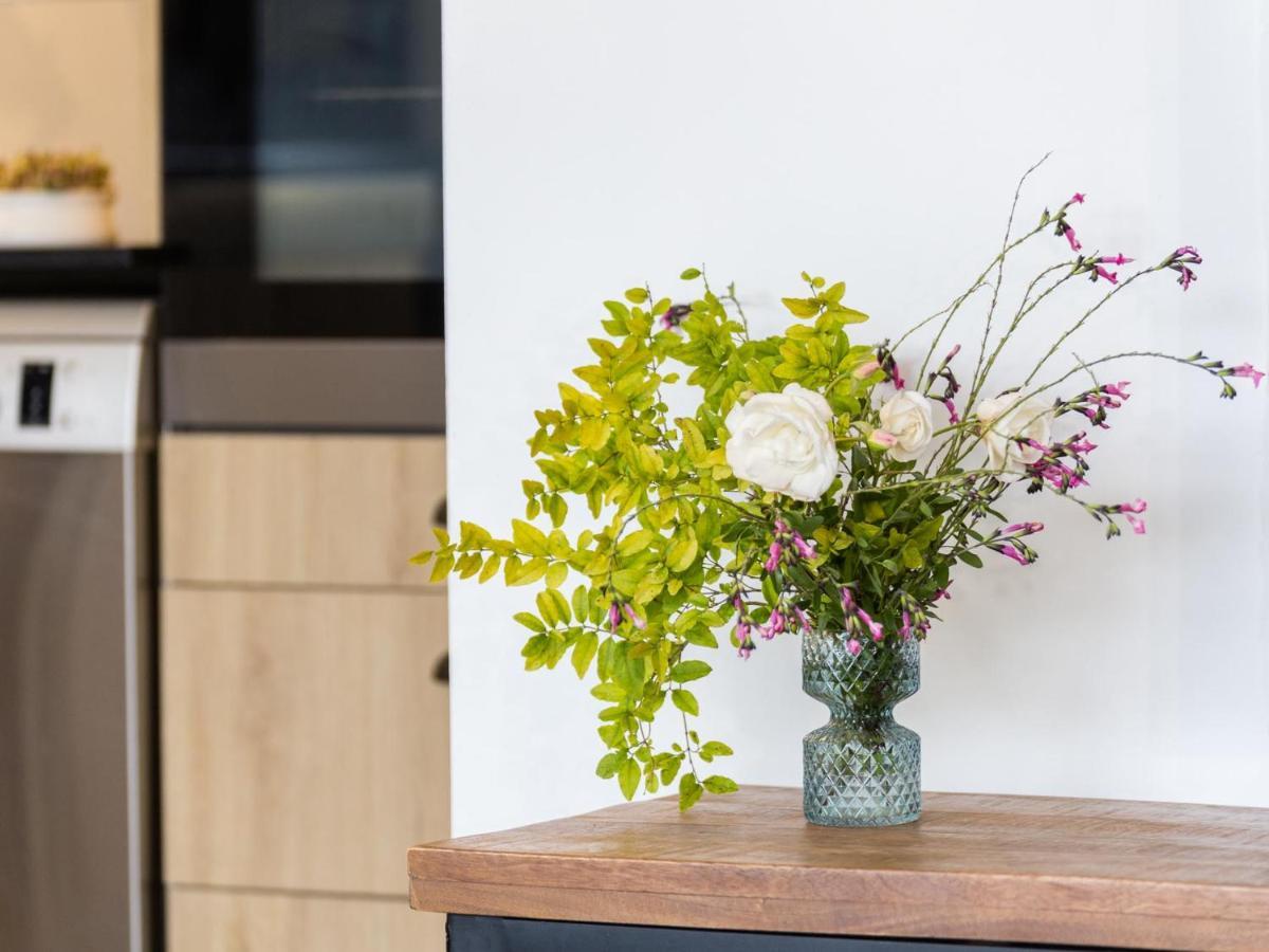 La Marceline Gite Confort Et Nature Chef-Boutonne Exterior photo